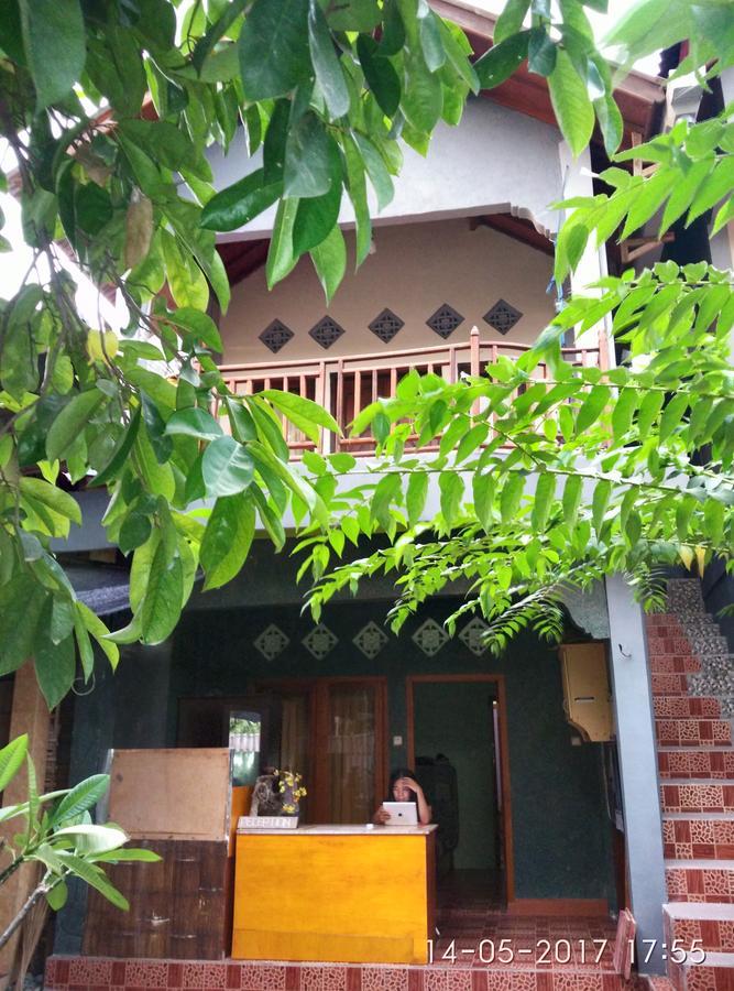 Chika House Villa กีลีตราวางัน ภายนอก รูปภาพ