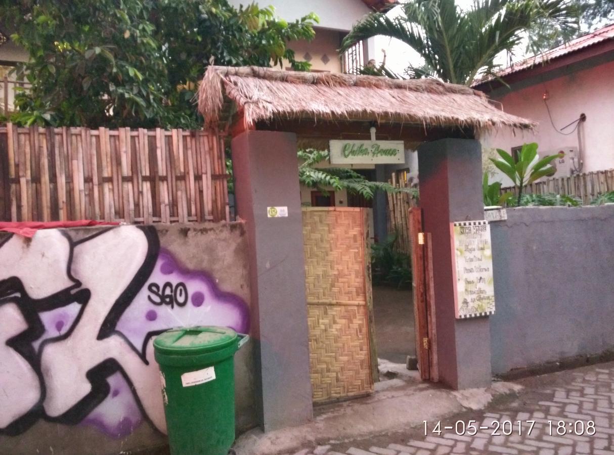 Chika House Villa กีลีตราวางัน ภายนอก รูปภาพ
