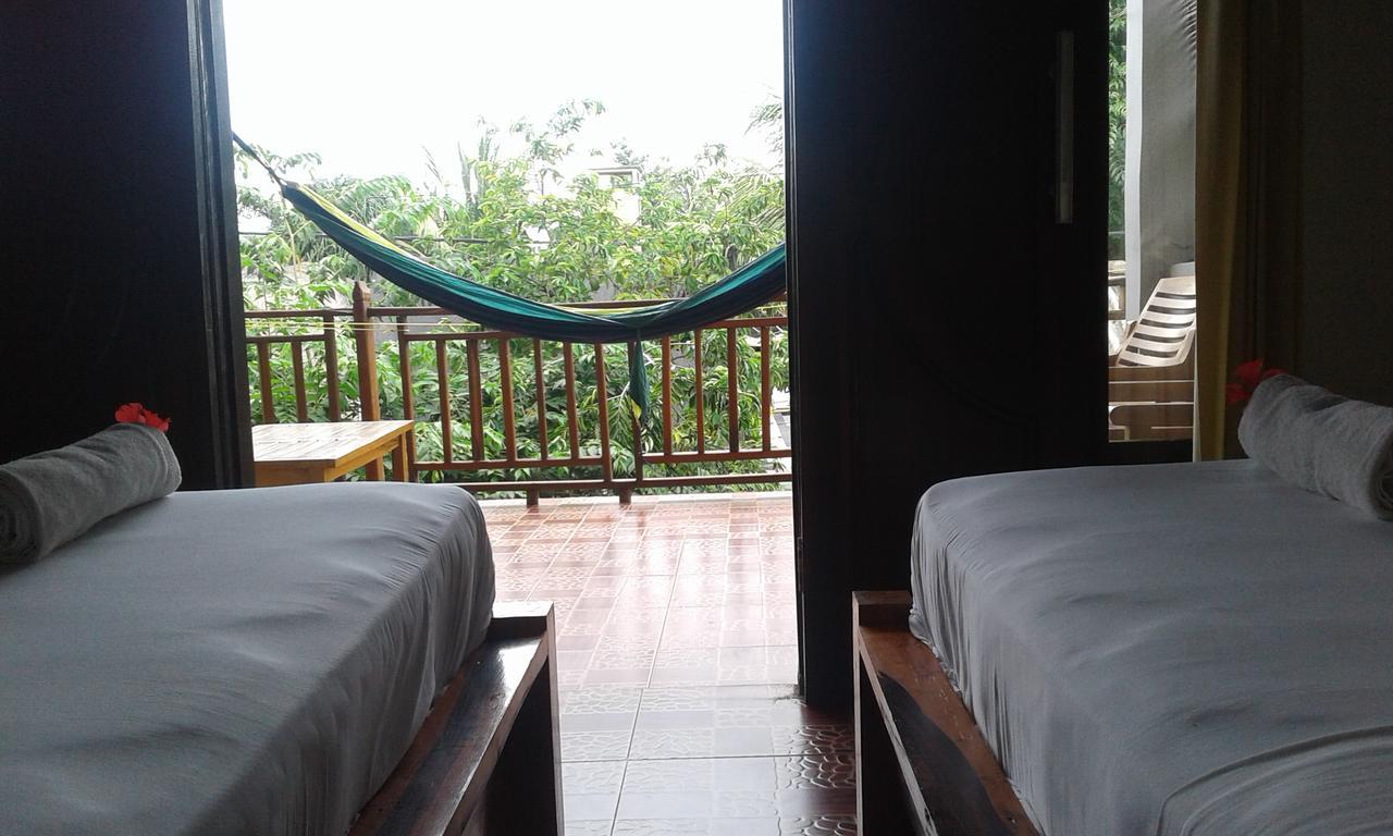 Chika House Villa กีลีตราวางัน ภายนอก รูปภาพ