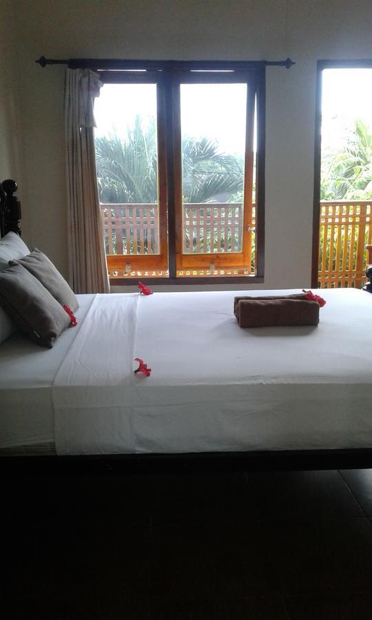 Chika House Villa กีลีตราวางัน ภายนอก รูปภาพ