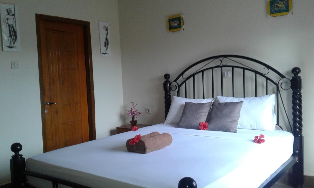 Chika House Villa กีลีตราวางัน ภายนอก รูปภาพ
