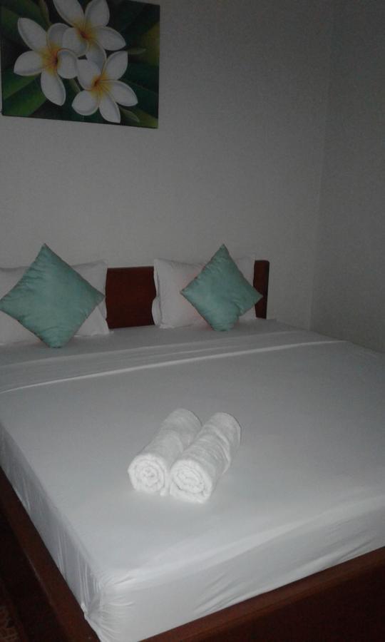 Chika House Villa กีลีตราวางัน ภายนอก รูปภาพ